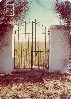 Entrada del cementerio del Oratorio de Morante