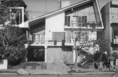 Chalet Av. Costanera