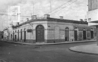 Esquina este de 25 de Mayo y Pellegrini