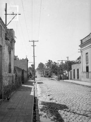 Calle Sarmiento hacia Alberdi
