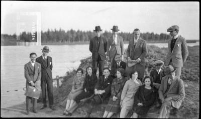 Grupo en La Emilia, con alumnos Col. Nacional