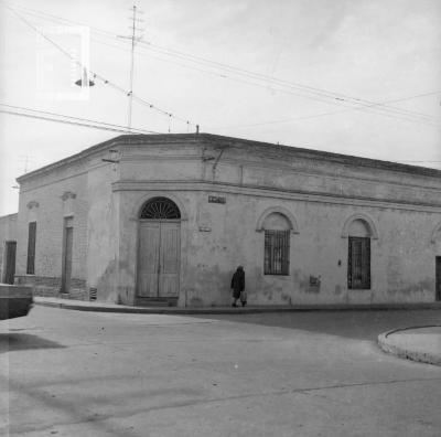 Esquina de Almafuerte y España