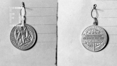 Medalla premio Juegos Florales de Morón, 1948 (anverso y reverso)