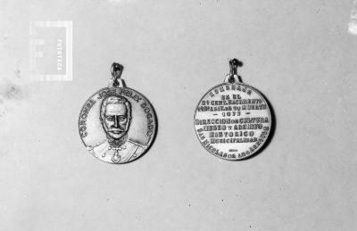 Medalla 2o. centenario nacimiento de José Félix Bogado