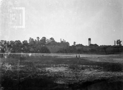 Bañados, barranca y tanque de las antiguas Aguas Corrientes