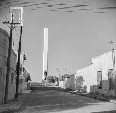 Monumento a Azopardo desde esquina