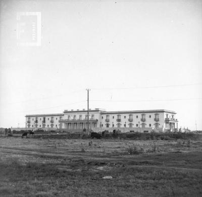 Hotel Colonial, 1956-57