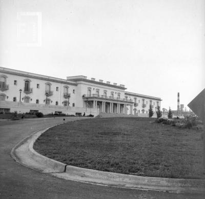 Hotel Colonial, 1956-57