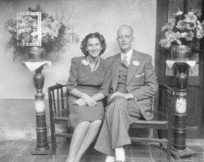 Wilhelm Buijs (Wemy) y Sra.