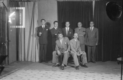Grupo de poetas //Arroyo del Medio//