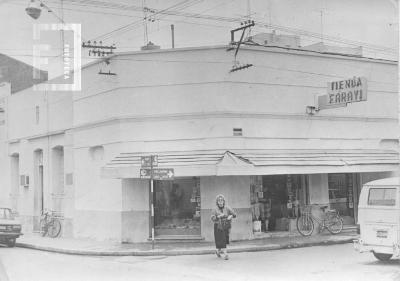 Tienda Farayi, esquina Norte de Maipú y Pellegrini