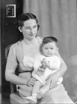 Ana María Ruiz de Bustos y César Alberto Bustos