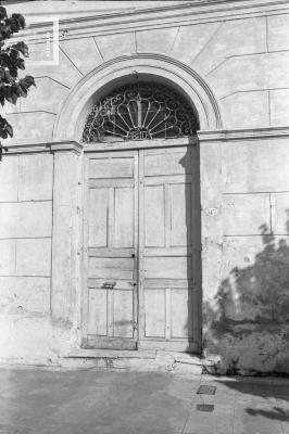 Casa de Sarmiento y Belgrano, entrada por Belgrano