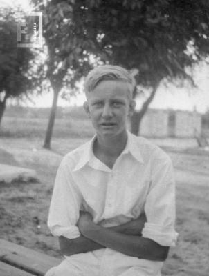 Jacobo Buijs (al fondo se ven instalaciones de la planta de Aguas Corrientes)