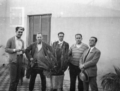 Grupo en patio