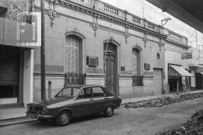 Oficinas de Obras Sanitarias de la Nación, calle Mitre 282