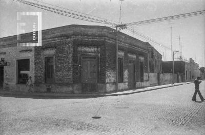 Esquina Norte de Almafuerte y Ameghino