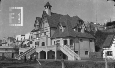 Edificio nuevo del Club de Regatas