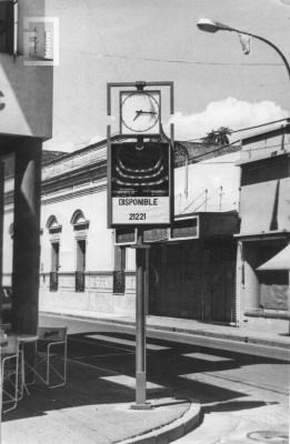 Cartelería y señalización en las calles
