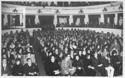 Niños Cantores de Viena. Platea y palcos del Teatro con asistentes