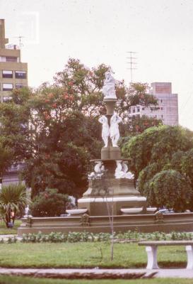 Fuente decorativa Plaza Mitre