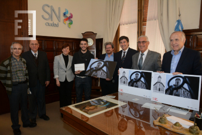 Entrega de premios concurso "Fotos que Hablan: Patrimonio Arquitectónico",