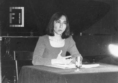 Ana María Cué, pianista rosarina, en Asoc. Rumbo