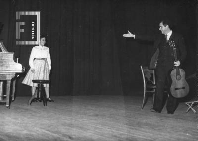 Carlos Rubén Gómez y María A. Antonelli, en Teatro Municipal