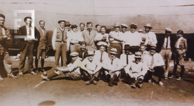 Grupo de hombres