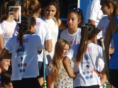 Jugadoras Hockey Somisa con Majo Granatto  (Las Leonas)