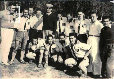 Labruna y jugadores de La Emilia