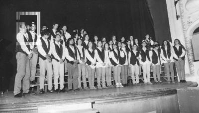 Encuentros Corales Bonaerenses '95 en Teatro. Coro Centro Polivalente de Arte de Ezeiza