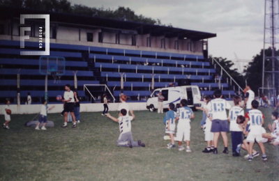 Básquet infantil - Exhibición en cancha Club Somisa