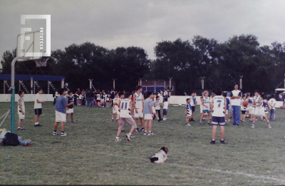 Básquet - Exhibición en cancha Club Somisa