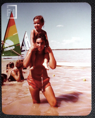 Niños en el río - Club Regatas