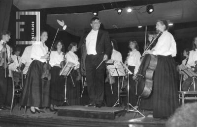Orquesta del Condado de Kent, Inglaterra, en Teatro Municipal