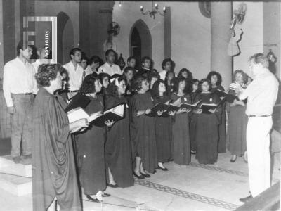 Coro Estable en Hall Teatro Municipal