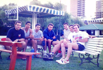 Amigos en el club 