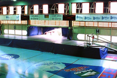 Gimnasio - Centenario Club Regatas 