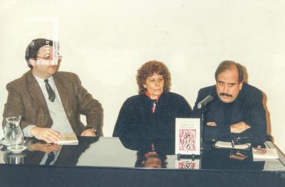 Piero de Vicari, María del C. Ruiz y Carlos Pensa en la presentación de "Cenizas de otro fuego"