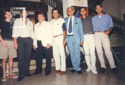 Grupo con Antonio "Cacho"Baños (saco blanco) y Ernesto Mansilla