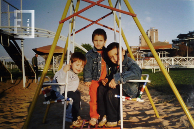 NIños en hamaca 