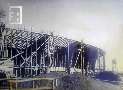 Construcción cine teatro - La Emilia