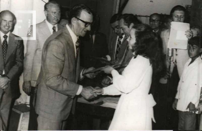 El Sr. Bocanera en fiesta escolar 