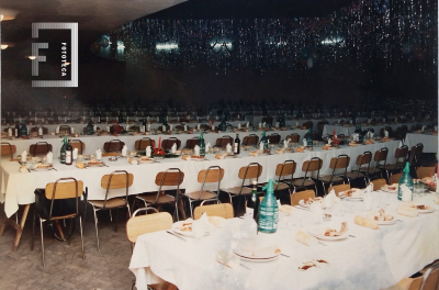 Salón decorado - Instalaciones del cine teatro La Emilia