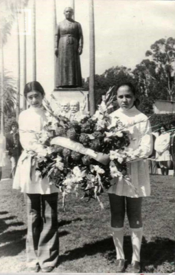 Homenaje a los fundadores - La Emilia