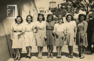 Compañeras de trabajo - Fábrica textil La Emilia