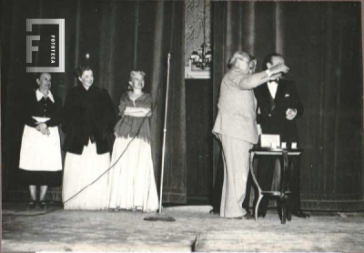 Obra teatral en el  59º Aniversario La Emilia