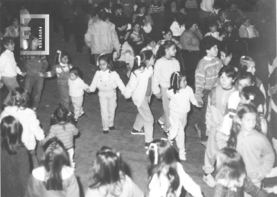 Festejo día del niño - Grupo en ronda 