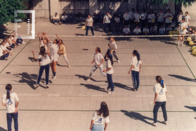 Fiesta de los colores Escuela Normal 